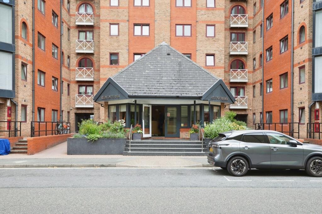 A single parking space in Fulham overlooking the River Thames is on sale for £150,000, with buyers also paying annual service charges and ground rent for security access.