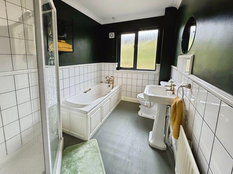A £400,000 Cumbria home hides a quirky Minecraft-themed bedroom inside its 7 bed layout, with spacious gardens, scenic views and over 2,700 sq ft of living space.