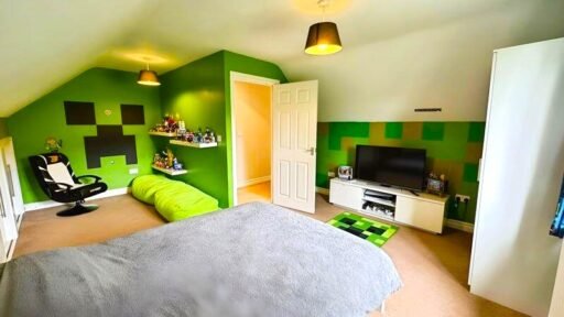A £400,000 Cumbria home hides a quirky Minecraft-themed bedroom inside its 7 bed layout, with spacious gardens, scenic views and over 2,700 sq ft of living space.