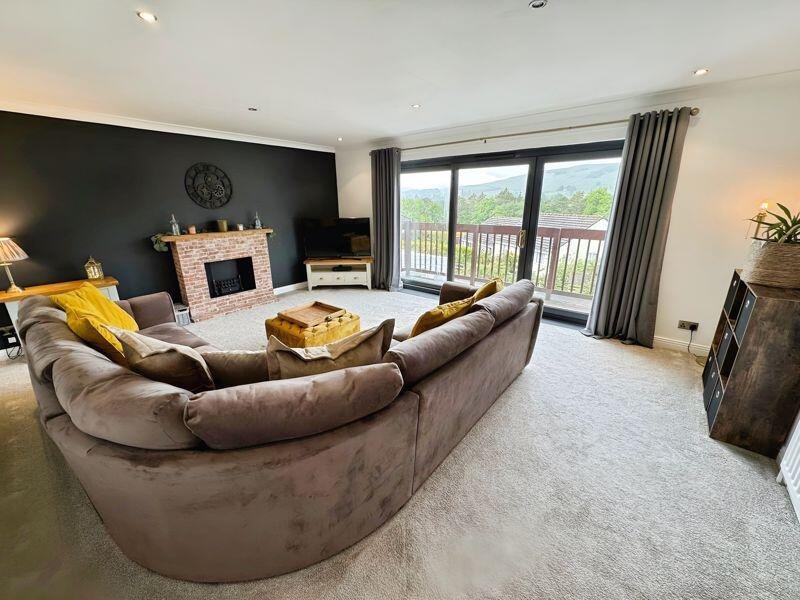 A £400,000 Cumbria home hides a quirky Minecraft-themed bedroom inside its 7 bed layout, with spacious gardens, scenic views and over 2,700 sq ft of living space.