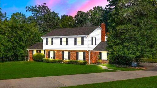 Step into the world of Stranger Things with the iconic Wheeler house, now for sale at $350K—an 80s time capsule perfect for fans, collectors, and dreamers alike.