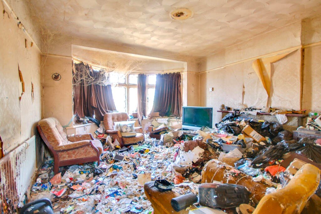 A three-bedroom house in Eastleigh buried under rubbish and cobwebs is on sale for £180,000, offering brave buyers a full renovation project with huge potential.