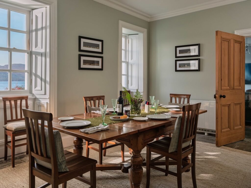 A private island in Scotland offers a three night Silent Night Experience for just £20, giving guests a peaceful off grid Christmas stay with nature, calm activities and coastal views.