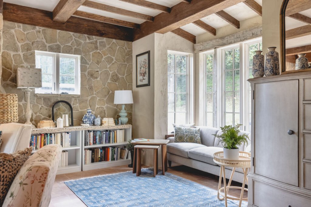 A real-life replica of Iris’s cottage from The Holiday is now open in Georgia’s Blue Ridge Mountains, offering a cozy, movie-inspired escape just in time for Christmas.