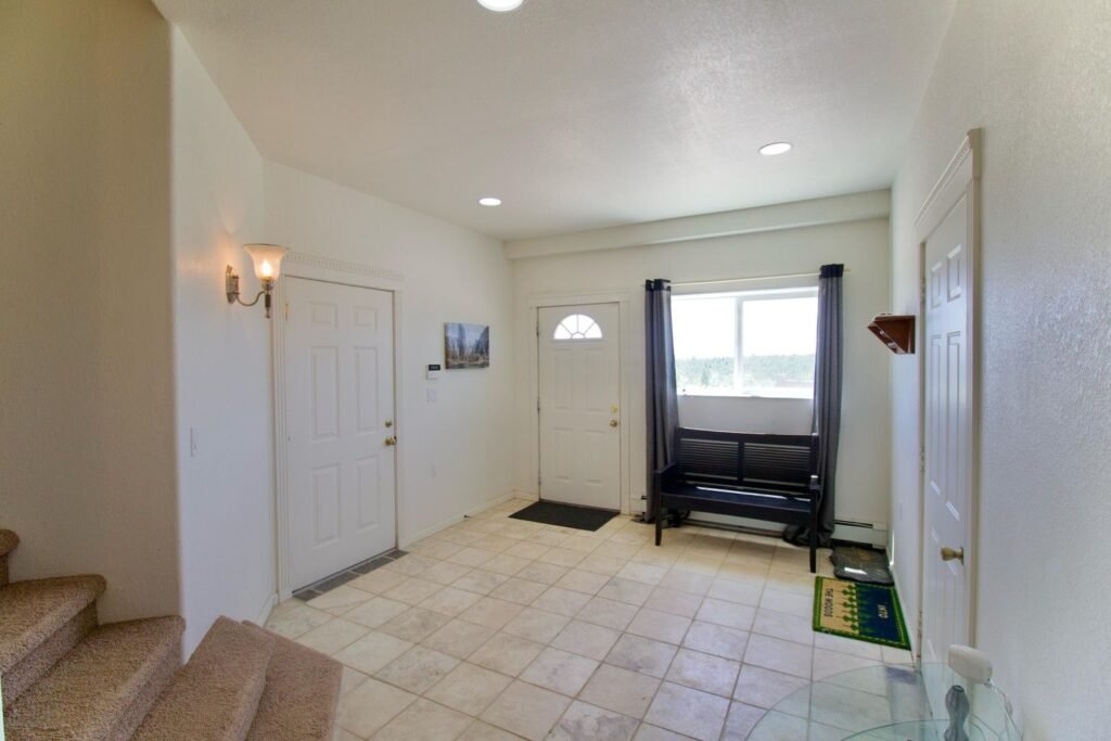 A £572,000 pyramid-shaped Colorado home with a secret bunker, escape hatch, solar power and 150 food cans is up for sale, offering complete off-grid security.