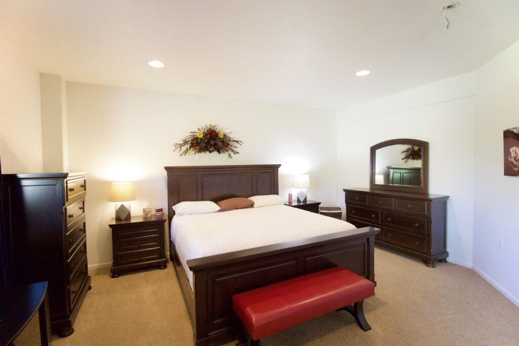 A £572,000 pyramid-shaped Colorado home with a secret bunker, escape hatch, solar power and 150 food cans is up for sale, offering complete off-grid security.