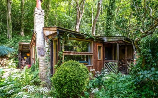 A £125,000 off-grid log cabin in Northumberland offers solar power, 5G internet and woodland views, but the new owner must move out for one week every year at Christmas.