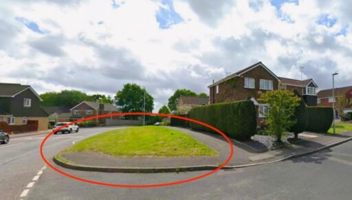 A 225m² grass verge in affluent Poole hits the market for £8000 baffling buyers as a thin freehold strip outside a home heads to online auction despite no clear use or development guidance.