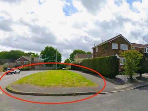 A 225m² grass verge in affluent Poole hits the market for £8000 baffling buyers as a thin freehold strip outside a home heads to online auction despite no clear use or development guidance.