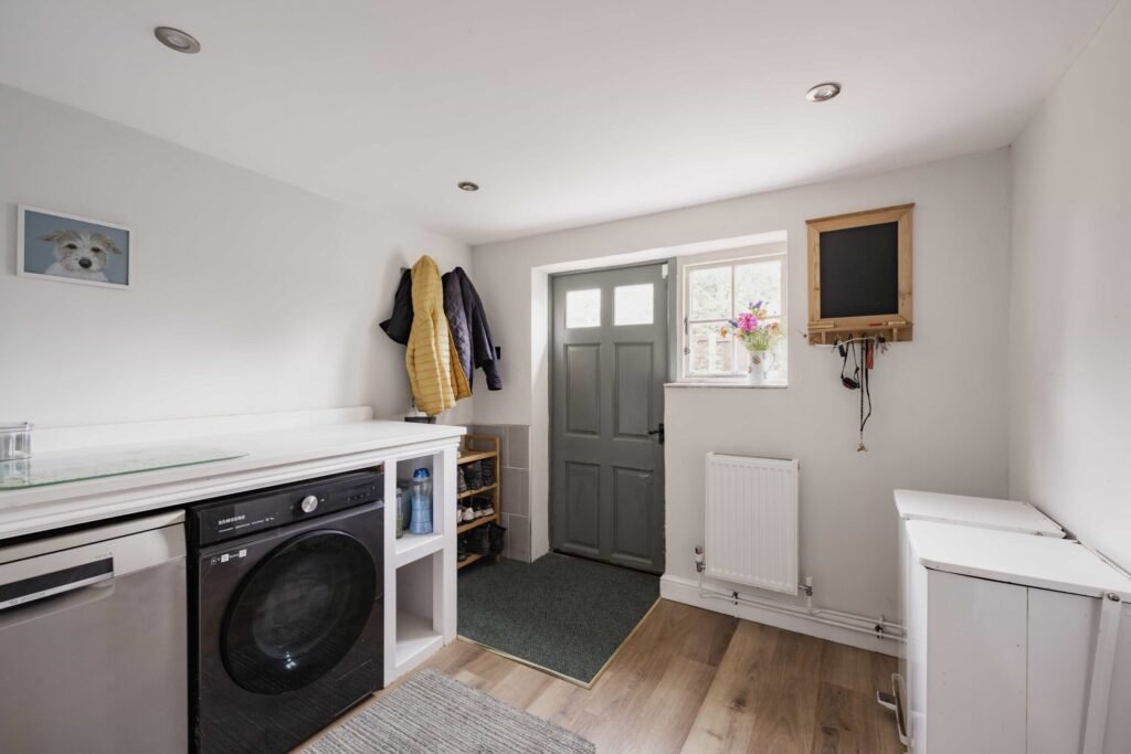 British countryside mansion listed for £900k comes with a unique bonus - a fully operating doggy day care business earning £50k a year hidden in the garden.