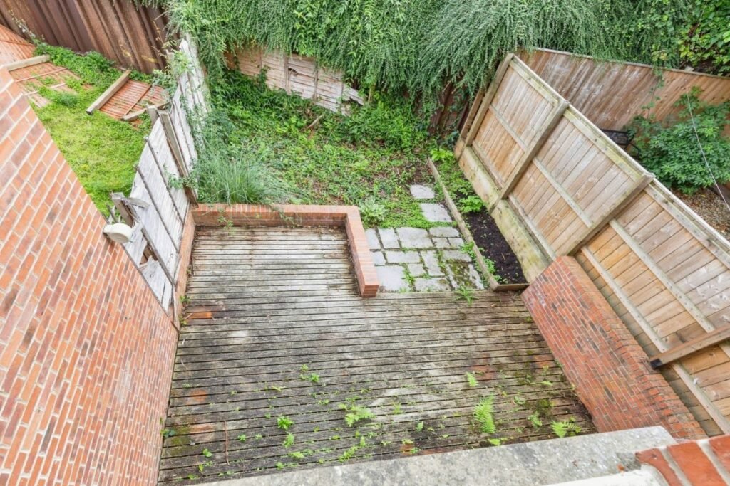A £230,000 Durham townhouse has gone viral for its bizarre bathroom layout featuring two sinks divided by a glass panel, offering 1,565 sq ft and major fixer upper potential.