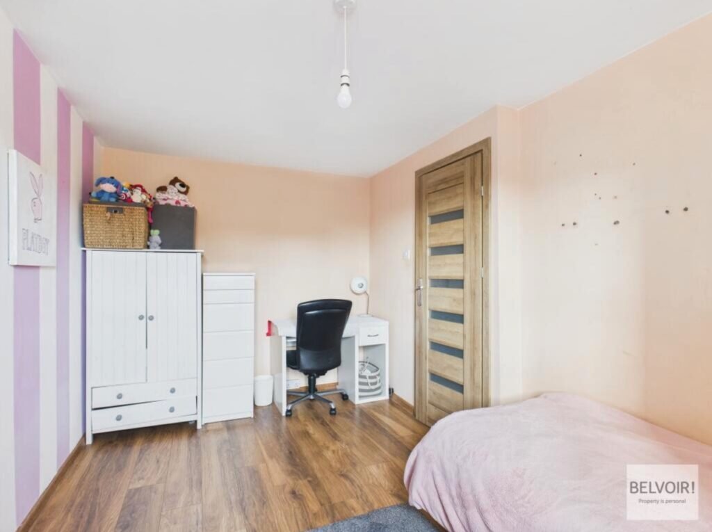 A one bed flat in the Sheffield tower block used in This Is England is for sale at £85,000, offering two bedrooms, a balcony, great transport links and strong rental potential.