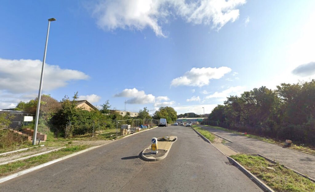 A £5000 strip of land in St Leonards on Sea is up for auction offering just a narrow public footpath through an industrial estate with buyers responsible for maintaining the muddy route.