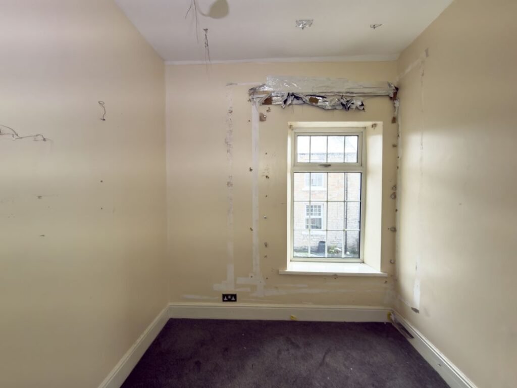 A quirky £80000 Burnopfield home hits auction featuring a bizarre bathroom with a toilet between two basins plus a spa bath fireplace lounge and garden in a village near Newcastle.