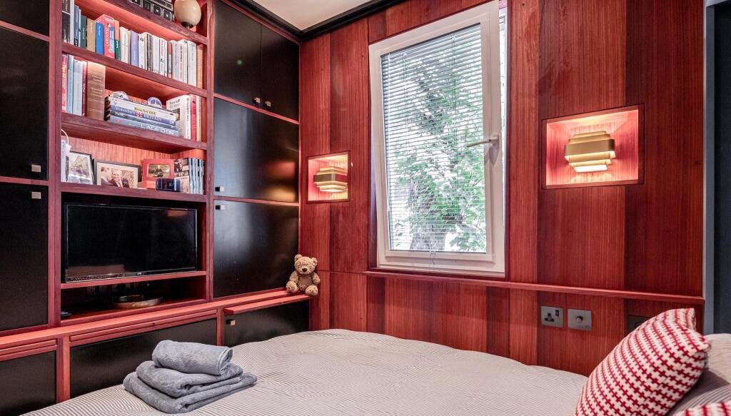 London studio flat smaller than a train carriage hits the market for £294,900, featuring ladder bed, fold-away furniture and full kitchen in Pimlico, central prime London.
