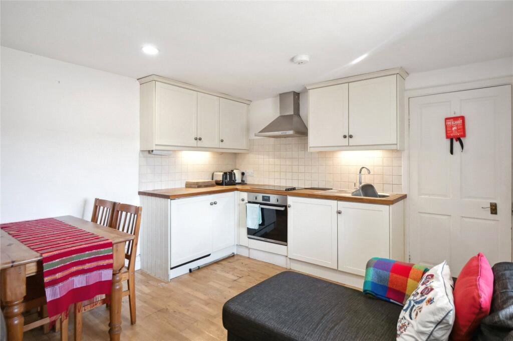 Two charming pre 1900 cottages on a secluded Scottish island have gone on sale for £390,000, offering peaceful countryside views and a rare slice of traditional island life