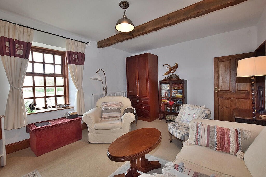 Former post office turned home where the Murder at the Post Office case unfolded is for sale at £355,000, sparking interest in a grim crime that shocked Yorkshire village!