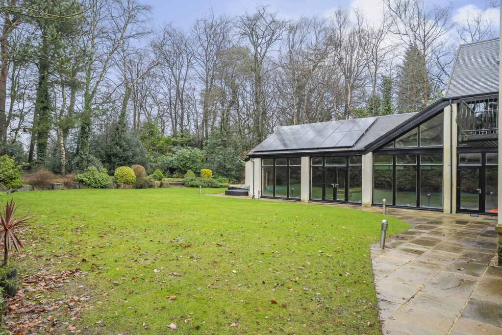 Lavish seven-bedroom Leeds mansion linked to a Premier League star hits market for £3.5m, boasting pool, cinema, sunken lounge and high-tech luxury living.