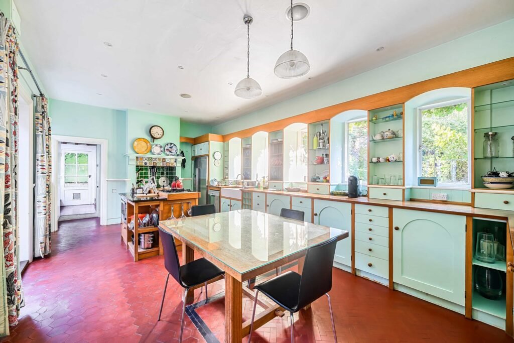 Historic five bedroom arts and crafts home once owned by wartime PM Herbert Asquith and linked to the Shackleton family goes on sale for £2m in Hampshire.