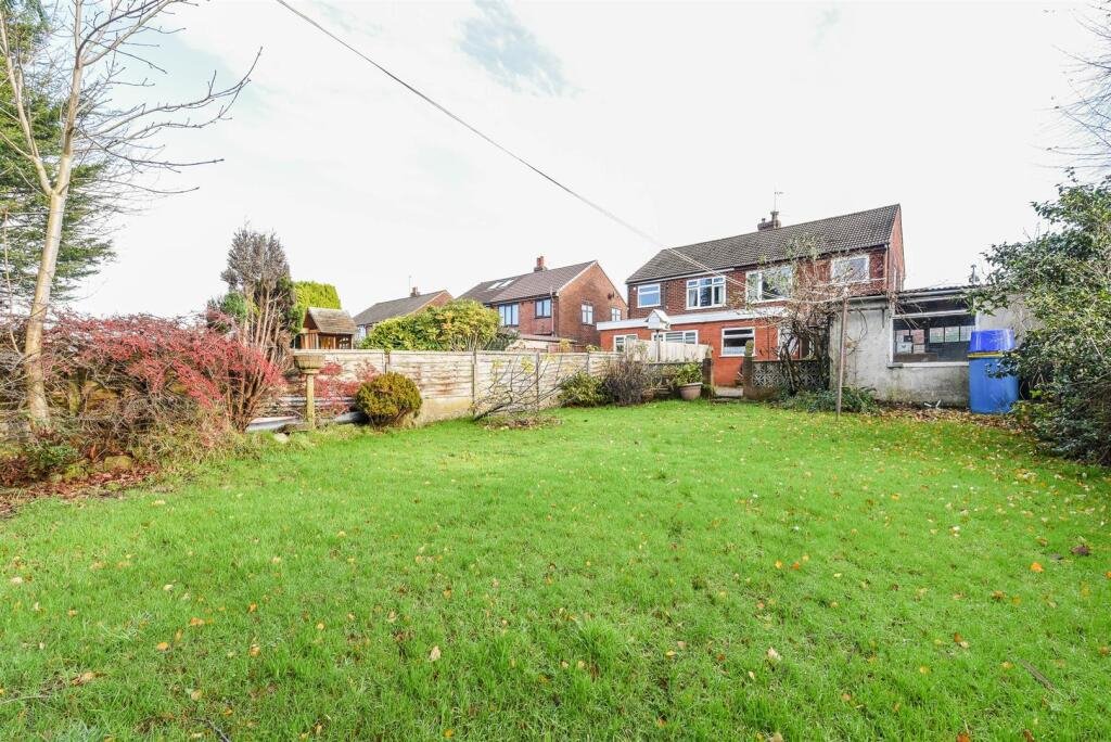 A three bedroom home priced at £130,000 has caught attention for its unusual layout, featuring a fully plumbed toilet sitting openly inside a glass conservatory