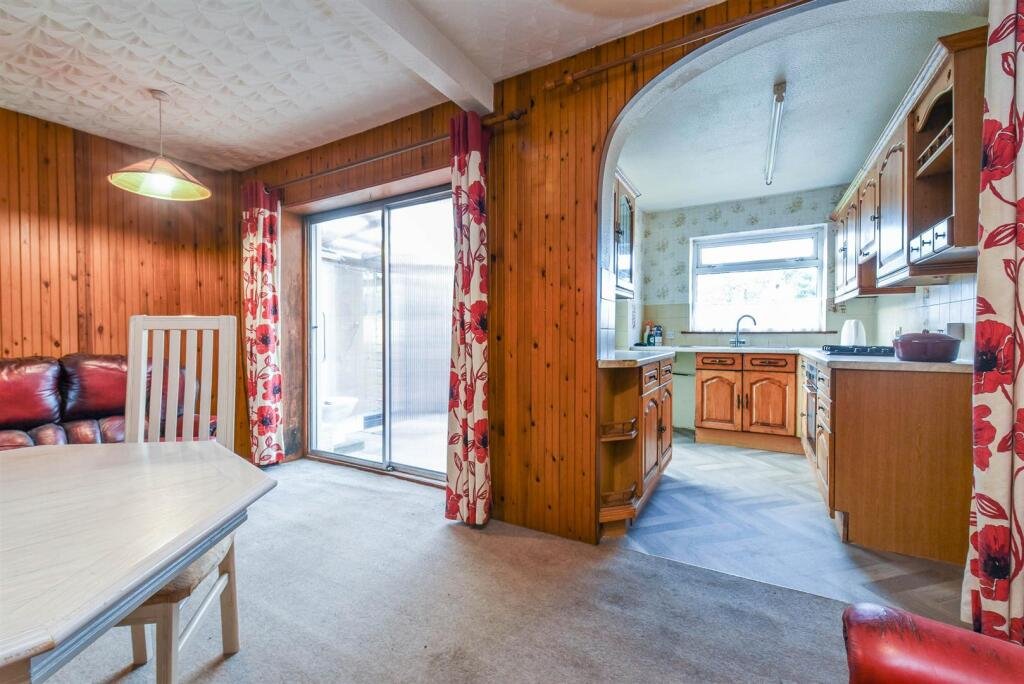 A three bedroom home priced at £130,000 has caught attention for its unusual layout, featuring a fully plumbed toilet sitting openly inside a glass conservatory