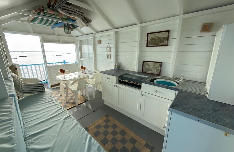 A one room beach hut on stilts in Thorpe Bay offers sweeping Thames Estuary views for £115,000, but buyers face a 10 year lease and £550 ground rent.