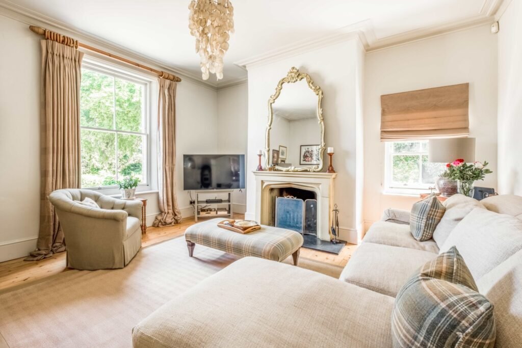 A Georgian country home once owned by James Bond’s gadget master Q hits the market, blending historic charm with modern upgrades and strong eco credentials in a sought-after setting