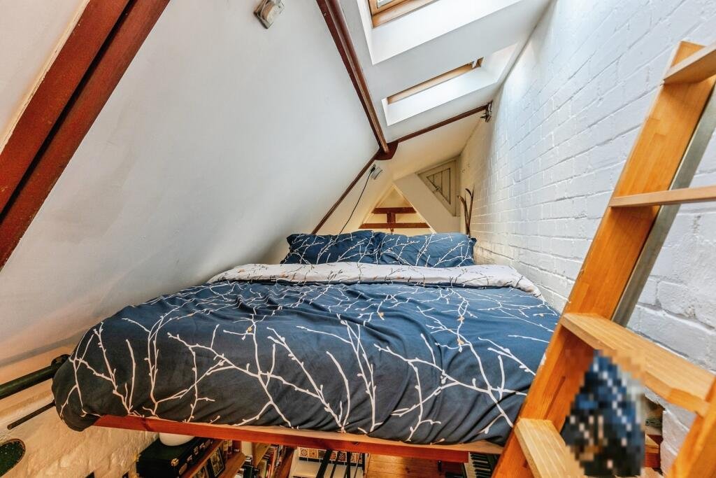 A quirky Bristol home barely wider than a tube carriage has hit the market for £325,000, packing clever design, a raised sleeping platform and cosy features into just 7ft 5in.