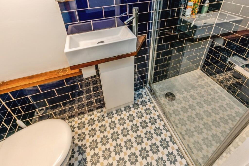 A quirky Bristol home barely wider than a tube carriage has hit the market for £325,000, packing clever design, a raised sleeping platform and cosy features into just 7ft 5in.