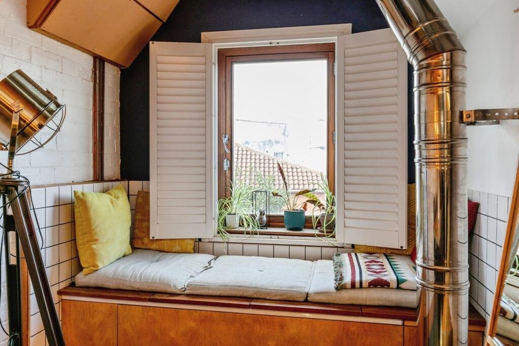 A quirky Bristol home barely wider than a tube carriage has hit the market for £325,000, packing clever design, a raised sleeping platform and cosy features into just 7ft 5in.