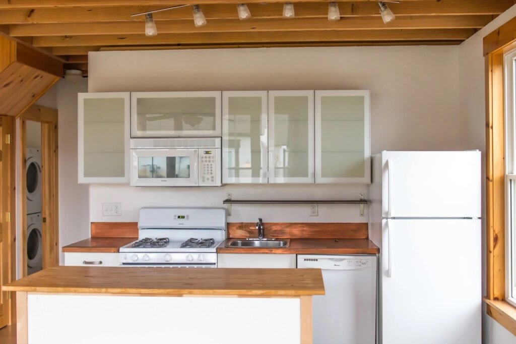 Storybook-style cottages inspired by a children's book are available to rent from £1,300 a month across three charming fairytale villages in upstate New York.