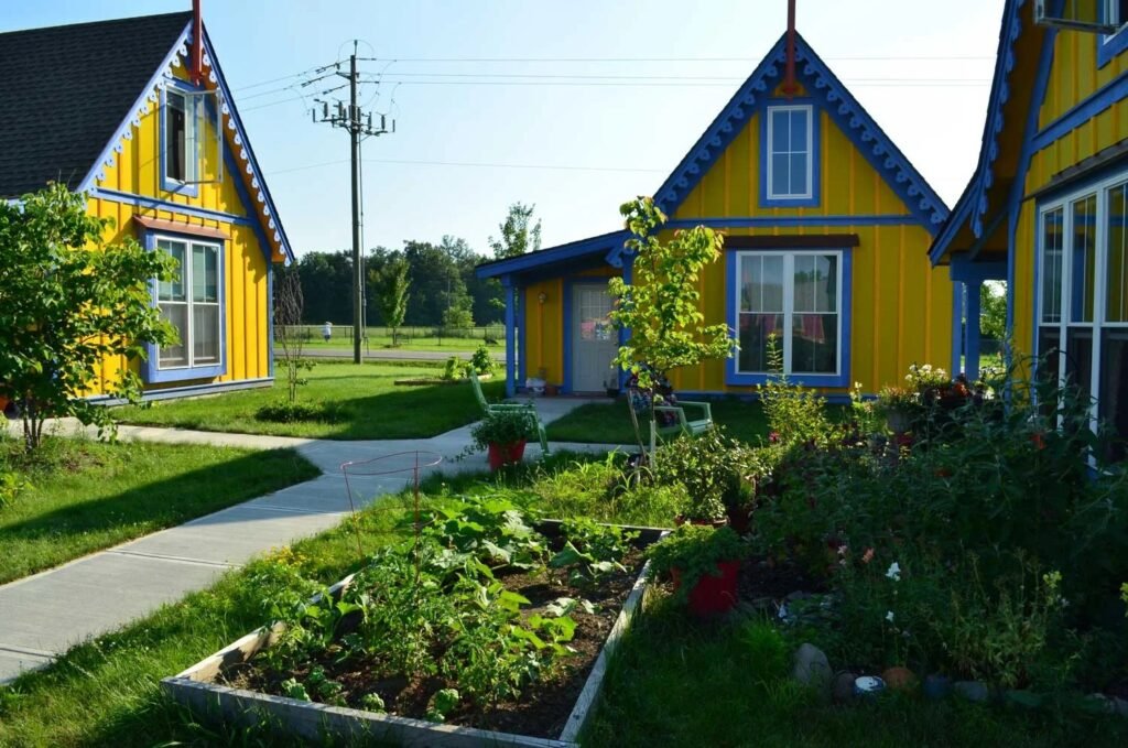 Storybook-style cottages inspired by a children's book are available to rent from £1,300 a month across three charming fairytale villages in upstate New York.