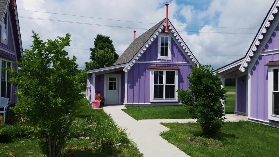 Storybook-style cottages inspired by a children's book are available to rent from £1,300 a month across three charming fairytale villages in upstate New York.