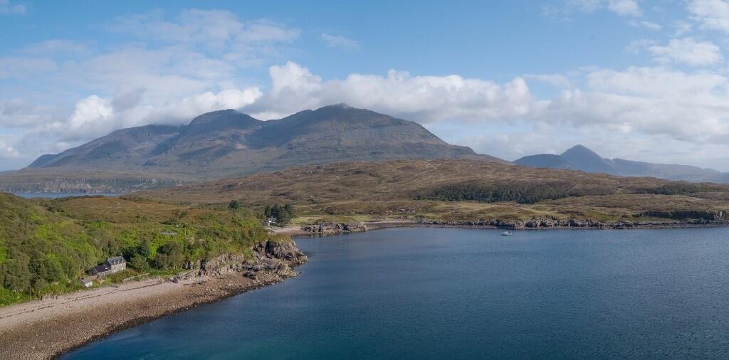 A private island off the Isle of Skye with 1,546 acres and zero neighbours is on sale for £925,000, offering the ultimate escape for anyone craving total isolation and wilderness.