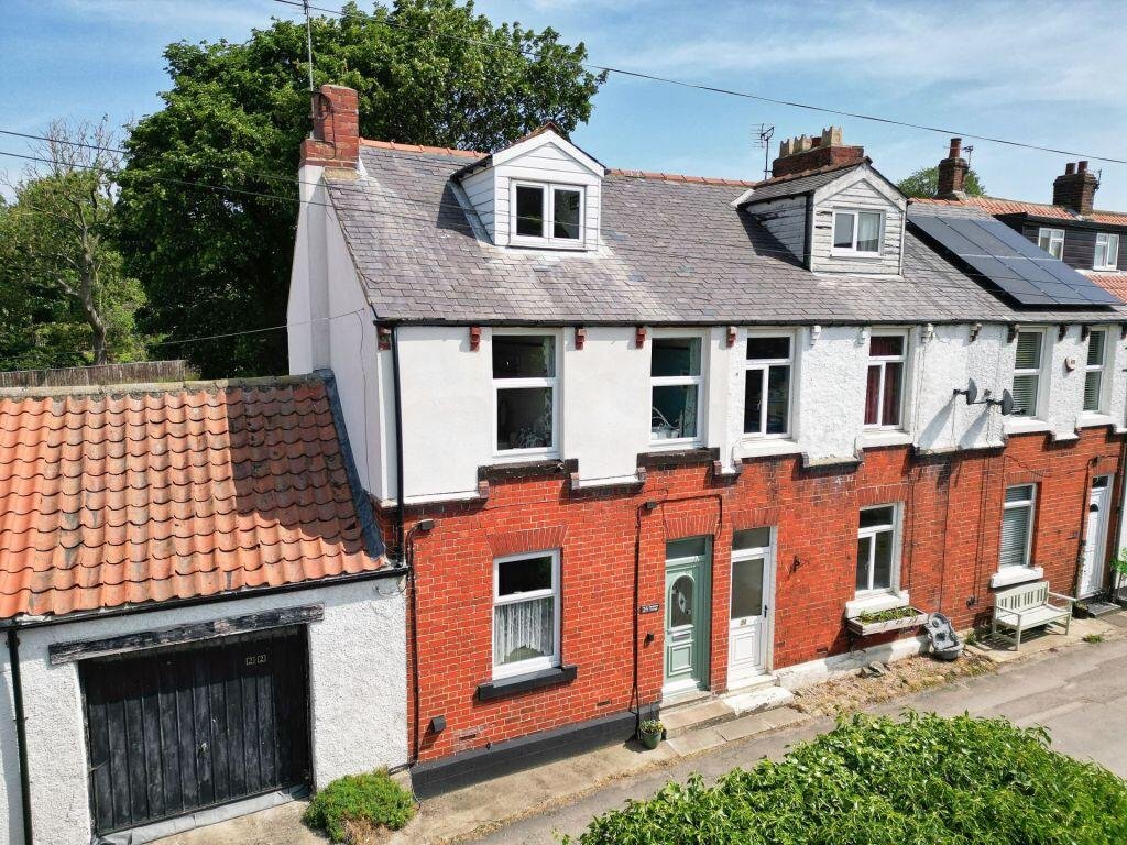 A £225,000 North Yorkshire coastal cottage has raised eyebrows with its open-plan bathroom sitting by the staircase, despite an otherwise stylish and freshly refurbished interior.