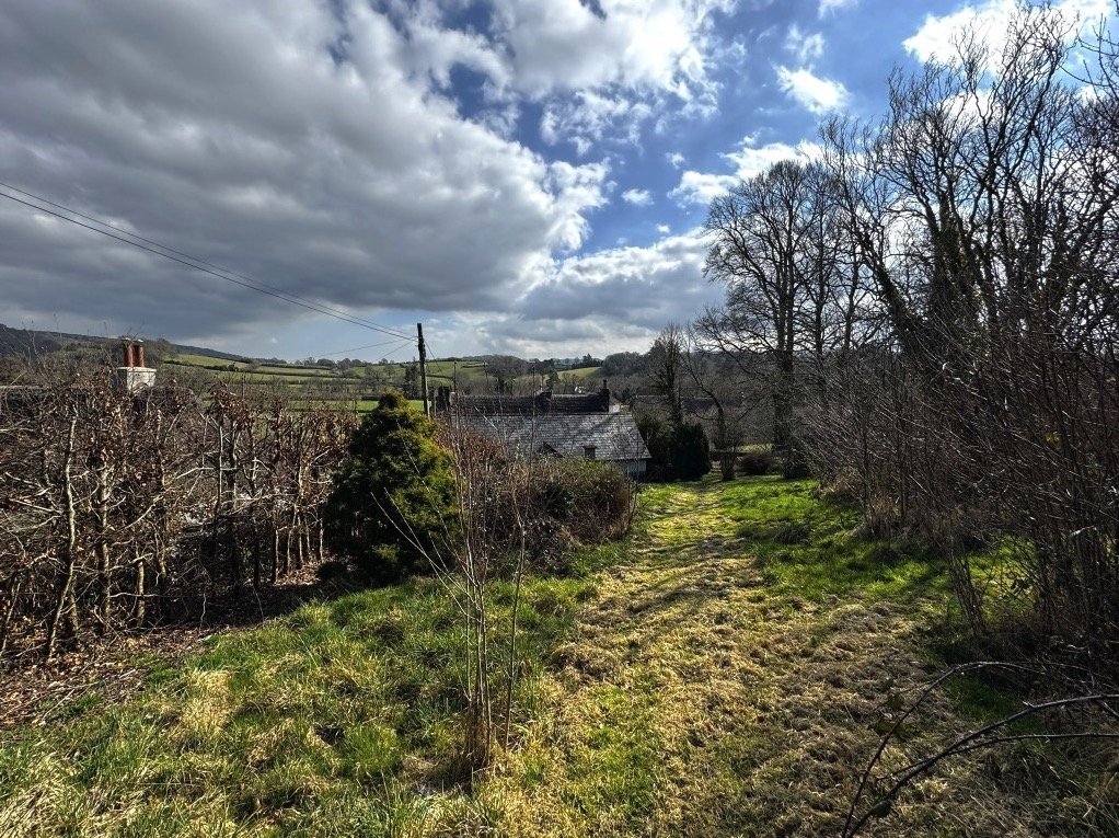 A 400-year-old thatched Devon pub once owned by a British oil tycoon is on sale for just £150,000, offering a rare slice of Dartmoor countryside charm in need of restoration.