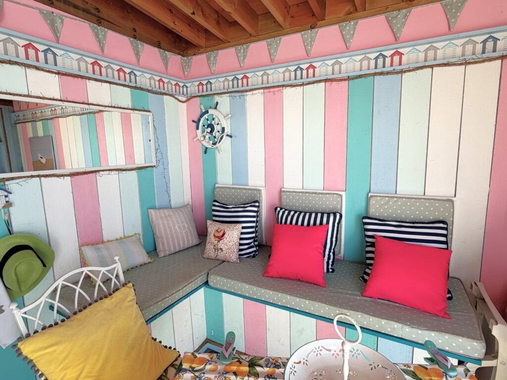 A luxury beach hut on award-winning Blue Flag East Beach in Shoeburyness, Essex goes on sale for £75,000 with panoramic Thames Estuary views perfect for summer.