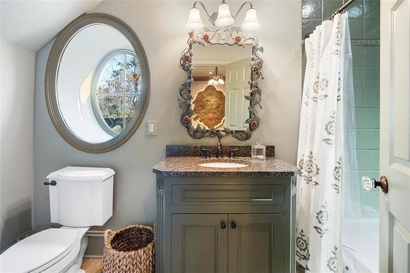 Hollywood star Josh Brolin lists his luxury Georgia mansion for nearly $5 million after transforming the secluded Sandy Springs estate into A-list hideaway for stars.