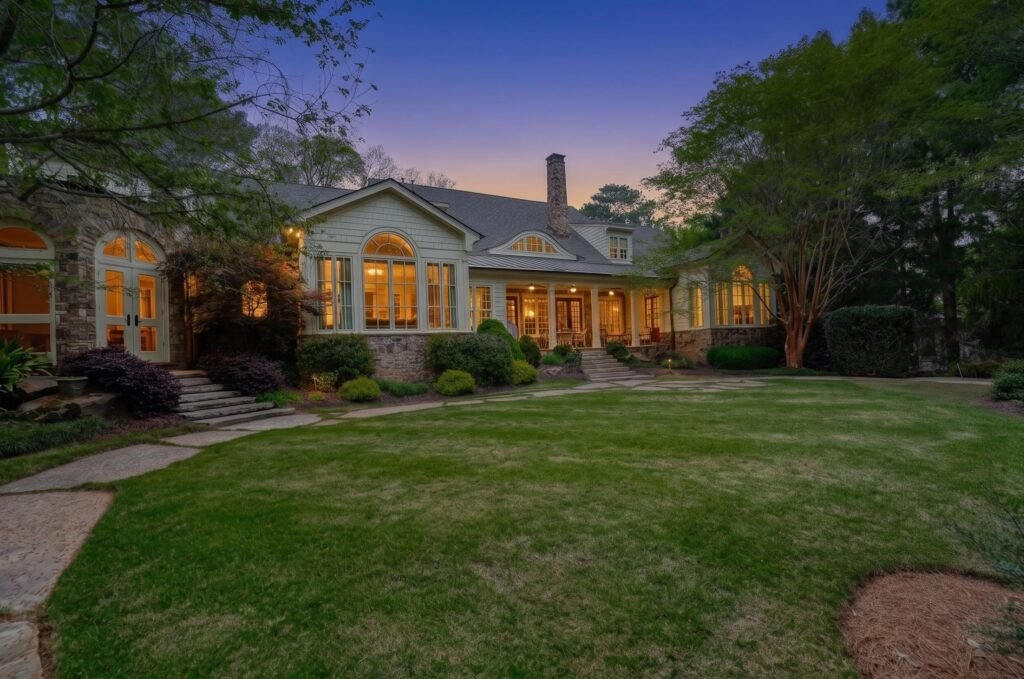 Hollywood star Josh Brolin lists his luxury Georgia mansion for nearly $5 million after transforming the secluded Sandy Springs estate into A-list hideaway for stars.