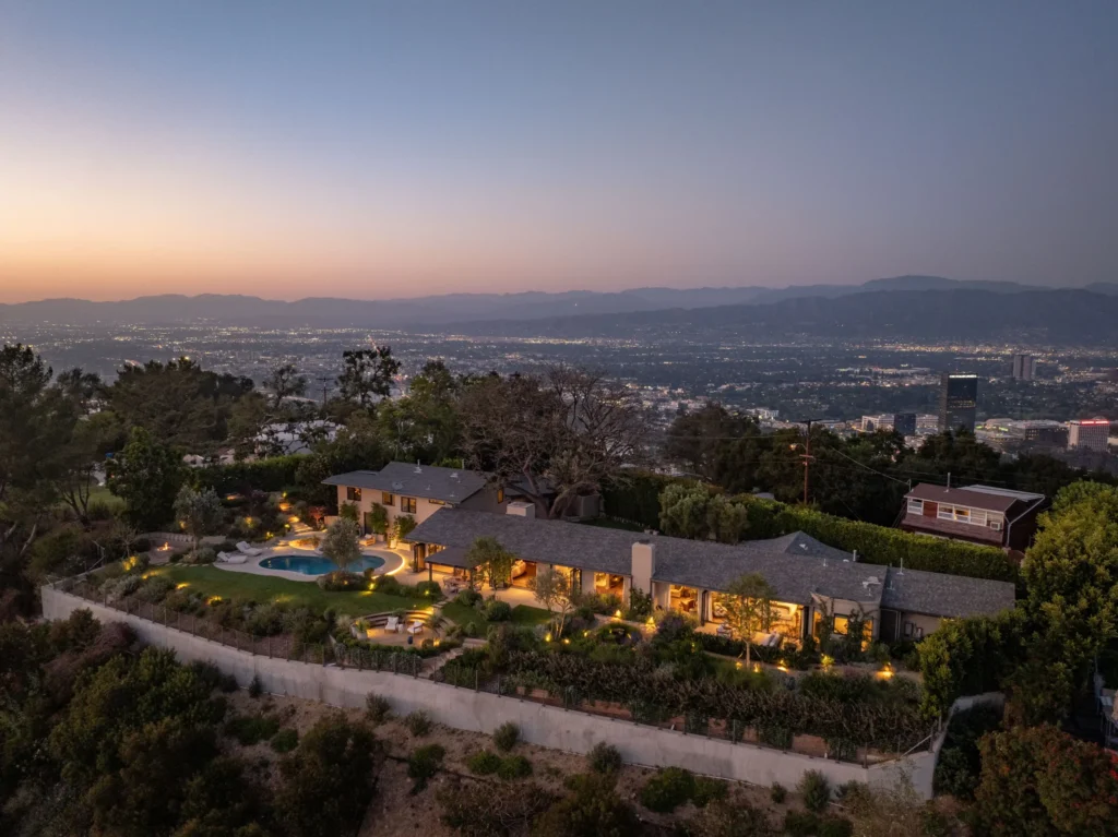 Chris Evans has slashed over £500,000 off his Hollywood Hills mansion after struggling to find a buyer - the Captain America star trained there for the superhero role.