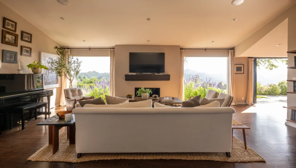 Chris Evans has slashed over £500,000 off his Hollywood Hills mansion after struggling to find a buyer - the Captain America star trained there for the superhero role.