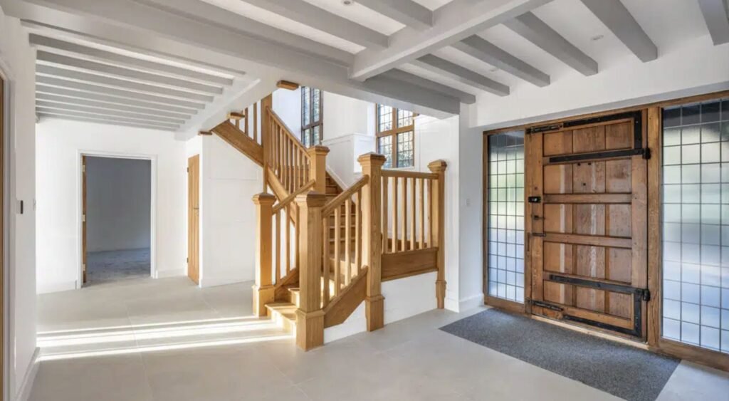 A stunning 10-bedroom Hampshire mansion designed in the 1920s has hit the market for £3.25m - complete with a Harrier jump jet sitting proudly on the back lawn.