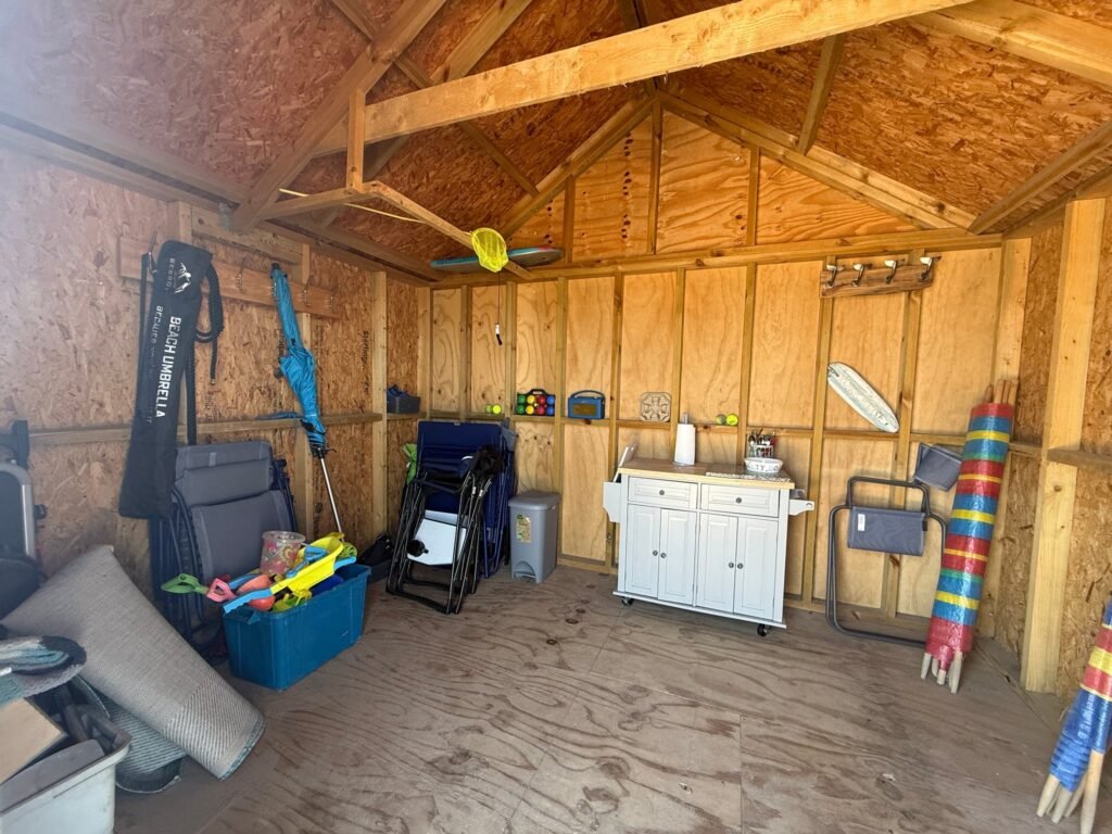 A basic beach hut with no power or running water has gone on sale for £200,000 in Wales - nearly the same price as the average semi-detached home, leaving buyers stunned.