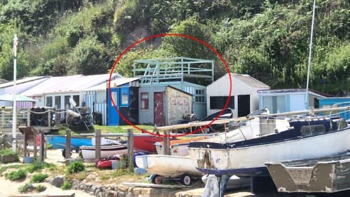 A tiny 11ft beach hut with its own rooftop sun deck has hit the market for £50,000 after being owned by the same family for more than 60 years.