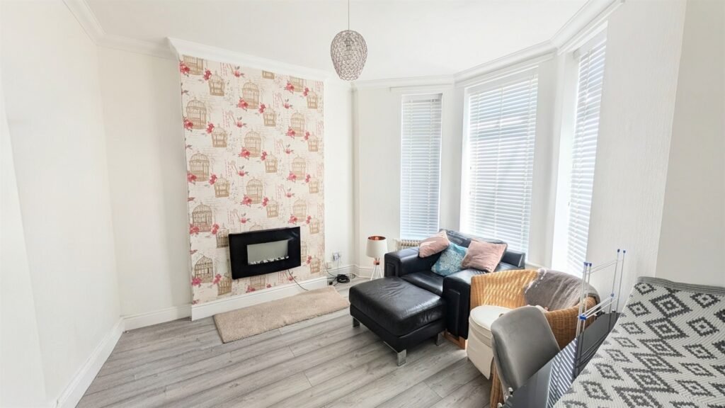 An unassuming four-bed home has hit the market for just £200,000 - but buyers might not expect its rather unusual past as a cannabis factory.