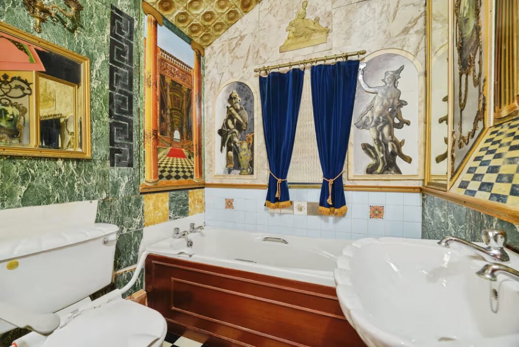 A three-bed home has gone on sale for £110,000 with an "un-loo-sual" twist - a toilet hidden in the kitchen, just feet from the cooker, fridge and sink.