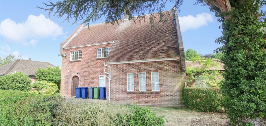 A three-bed detached home has hit the market for just £250,000 - but there's a catch, as the one-of-a-kind property sits inside the grounds of a crematorium.