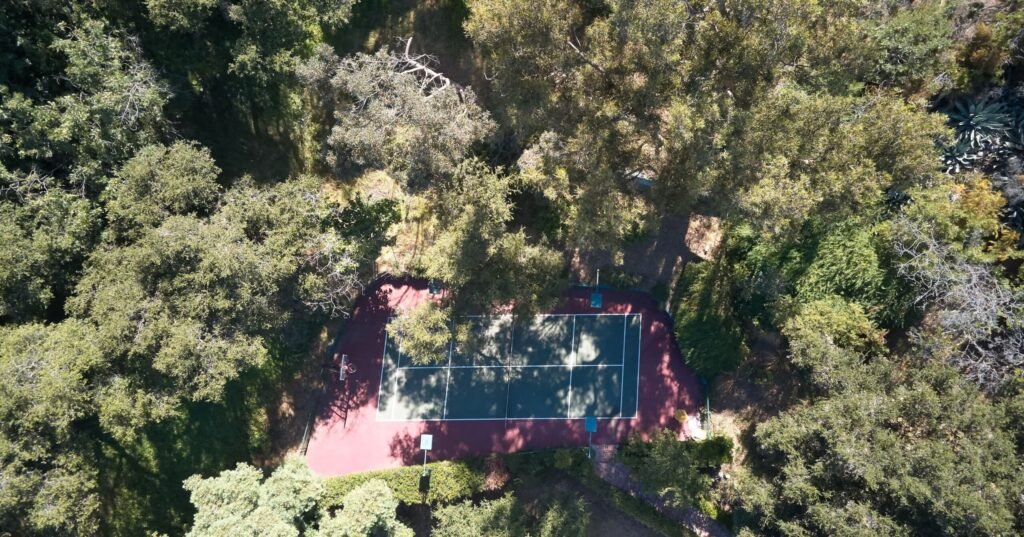 Taylor Swift's Beverly Hills mansion where she wrote the 1989 album and filmed her iconic Vogue interview has hit the market for £6 million.