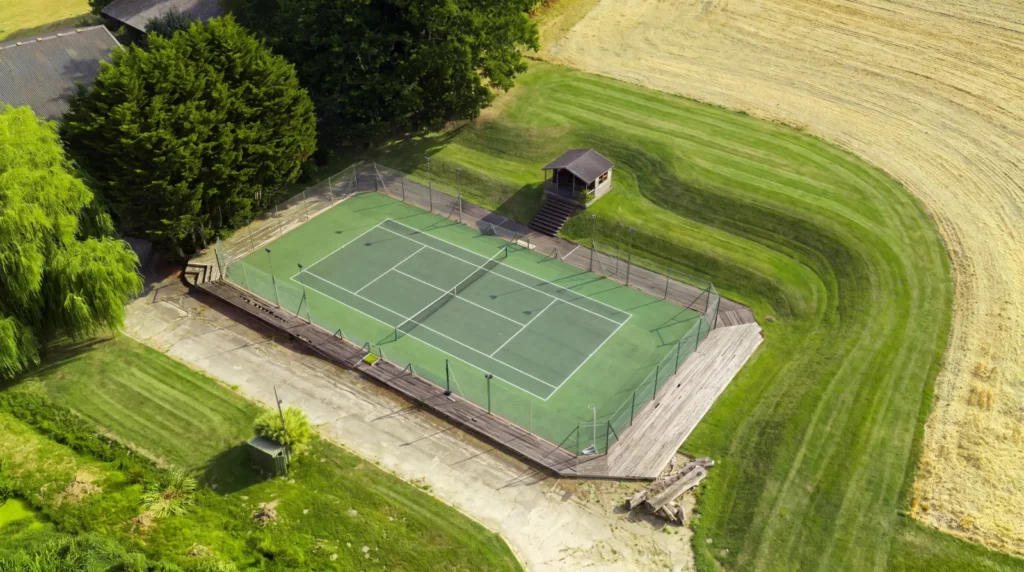 Historic Sussex estate once home to Oscar-winning Sir John Mills and Mr Men creator Roger Hargreaves now on sale for £3.95m with 30 acres.
