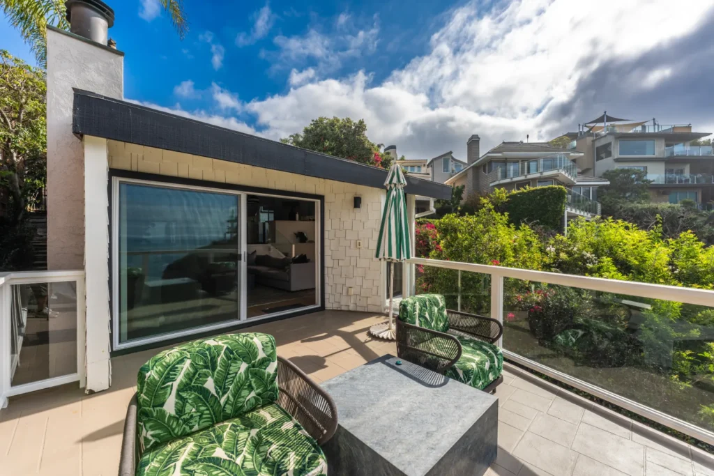 Diane Keaton's $10.3M oceanfront Laguna Beach home featuring her signature black-and-white design is now on the market - her final renovation project before her death.